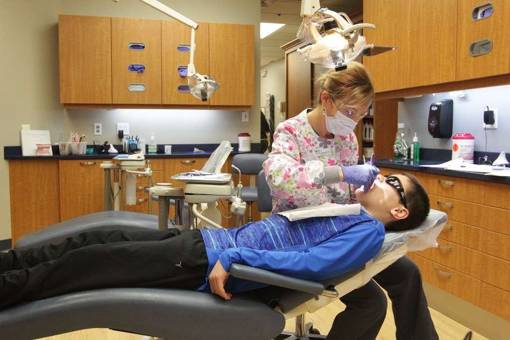 Dental Associates of Walpole | 1428 Main St #1, Walpole, MA 02081, USA | Phone: (508) 668-8008