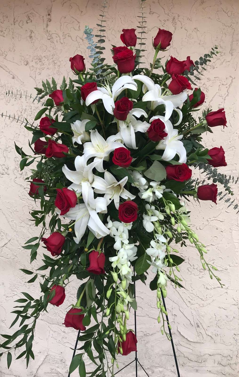 Altamonte Springs Florist | 801 West State Road 436, Altamonte Springs, FL 32714 | Phone: (407) 786-7300