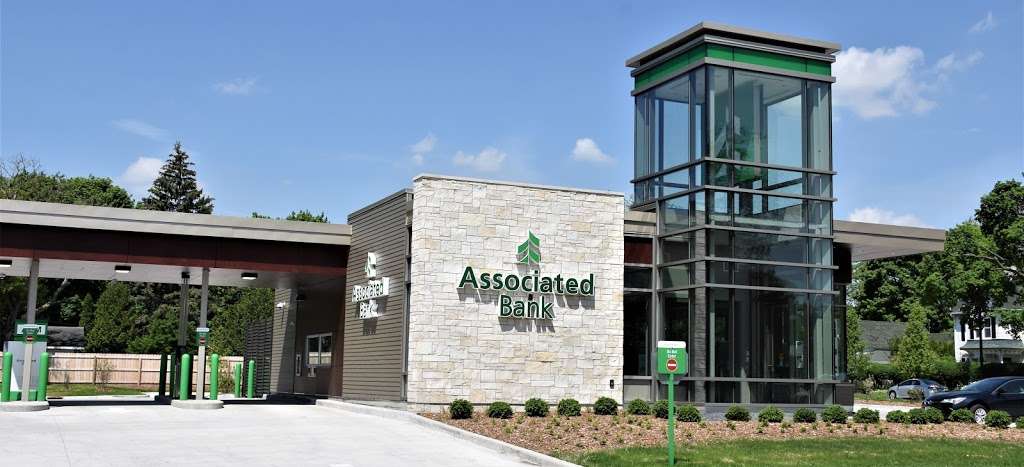 Associated Bank | 720 Williams St, Lake Geneva, WI 53147, USA