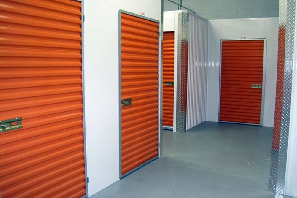 Public Storage | N5W22966 Bluemound Rd, Waukesha, WI 53186, USA | Phone: (262) 955-8630