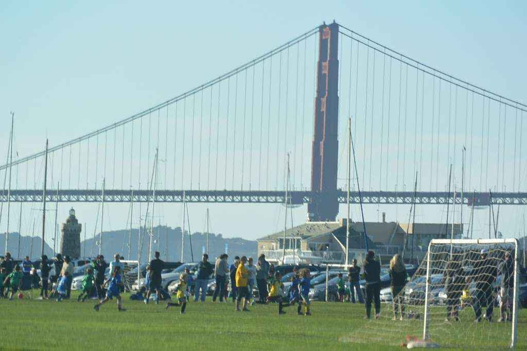 Golden Gate Bridge/Toll Plaza | San Francisco, CA 94129, USA