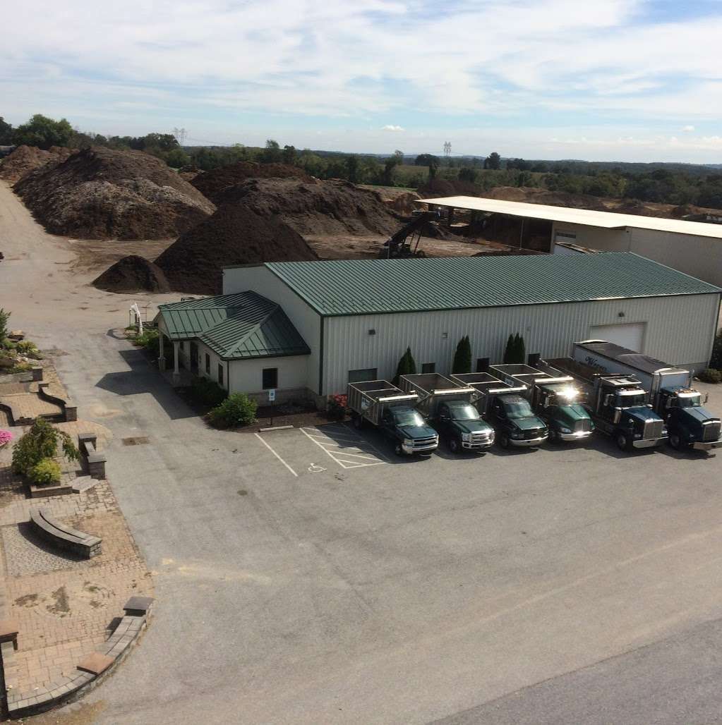 Weaver Mulch LLC | 3186 Strasburg Rd, Coatesville, PA 19320 | Phone: (610) 383-6818