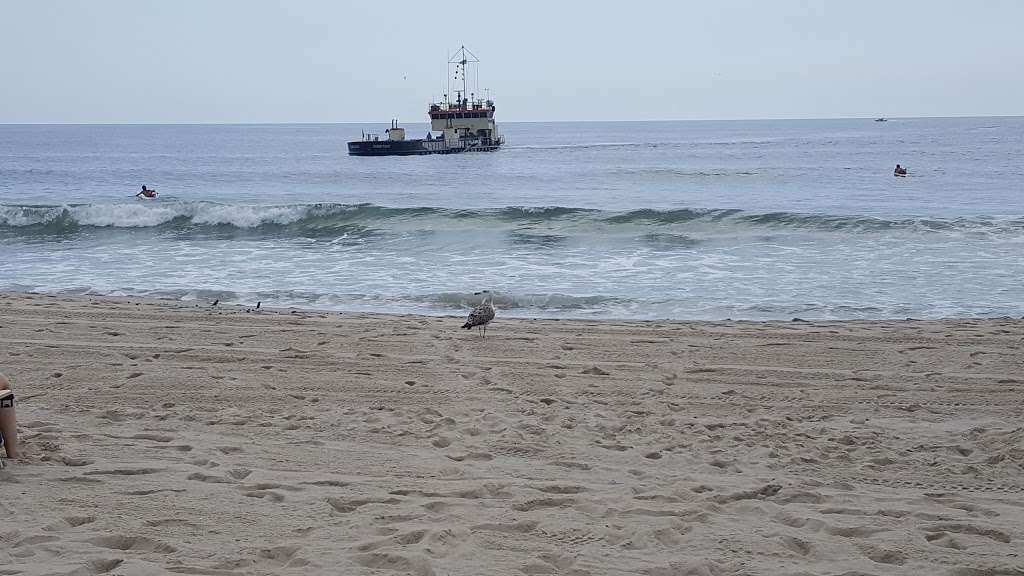 Atlantic View Inn | 20 Woodland Ave, Avon-By-The-Sea, NJ 07717, USA | Phone: (732) 774-8505