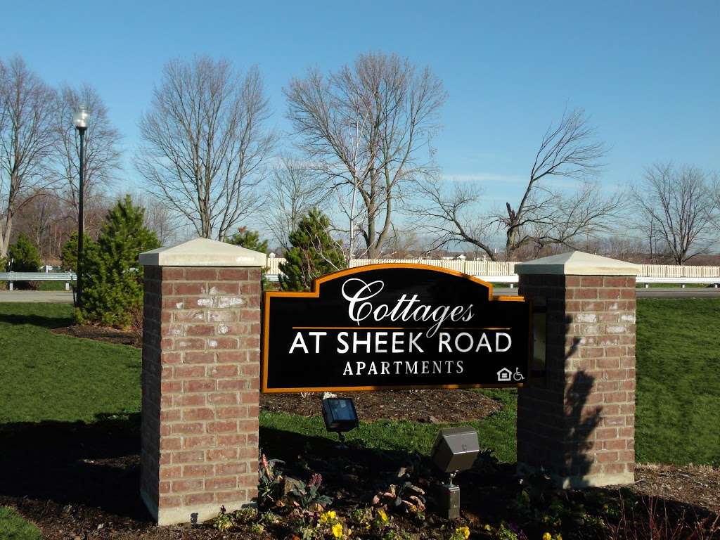 Cottages at Sheek Road Apartments | 1257 Cottages Way, Greenwood, IN 46143, USA | Phone: (844) 443-4927