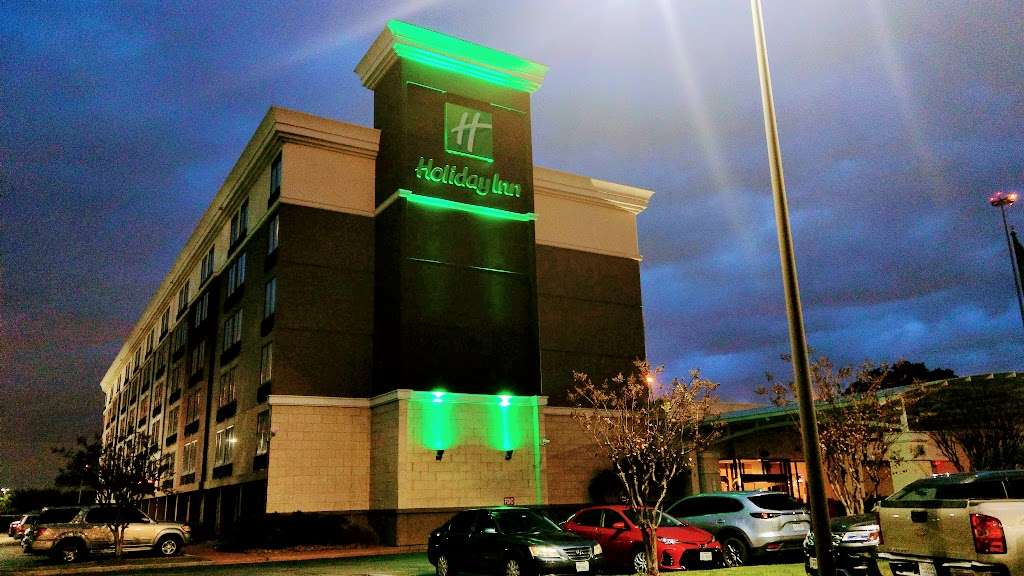 Holiday Inn Houston Sw - Sugar Land Area | 11160 Southwest Fwy, Houston, TX 77031 | Phone: (281) 530-1400