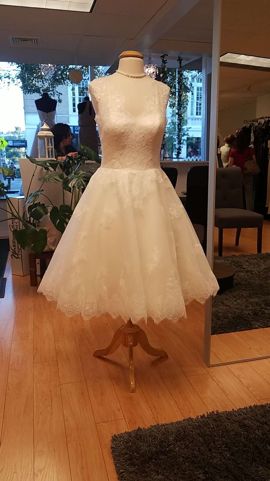 Silk Bridal Easton | 657 N 13th St Suite C101, Easton, PA 18042 | Phone: (610) 258-7900