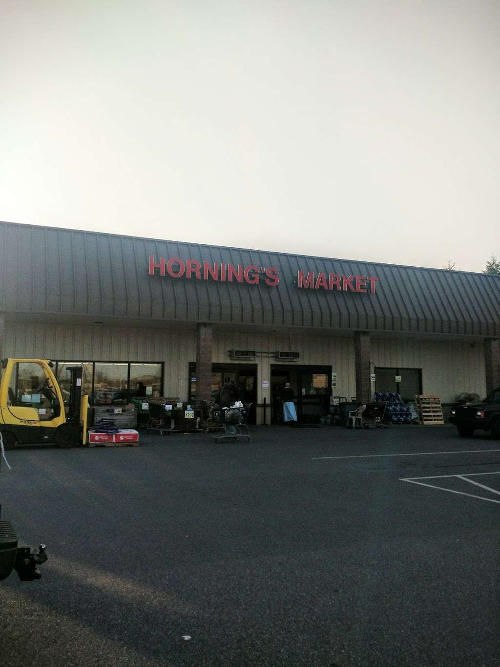 Hornings Market of Myerstown, LLC | 905 S College St, Myerstown, PA 17067, USA | Phone: (717) 866-7193
