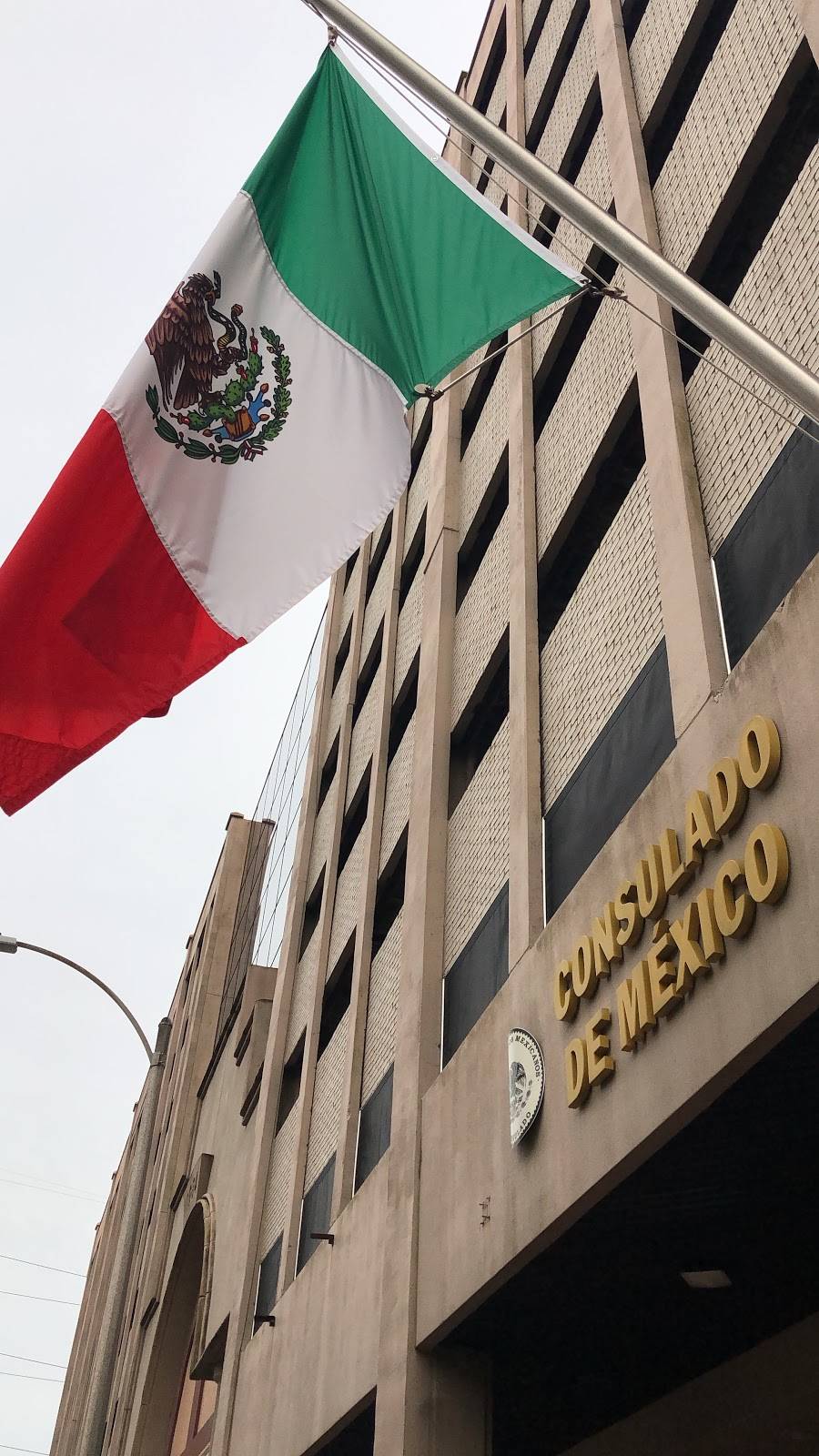 Consulado de México en Nueva Orleans | 901 Convention Center Blvd #119, New Orleans, LA 70130, USA | Phone: (504) 528-3722