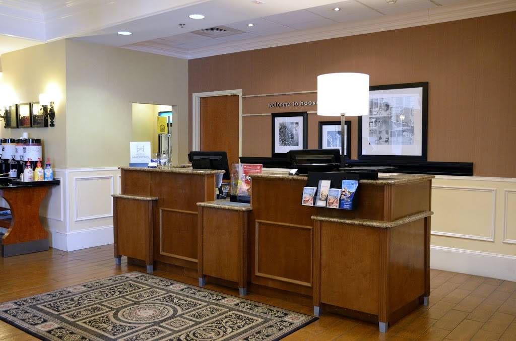 Hampton Inn & Suites Birmingham-Hoover-Galleria | 4520 Galleria Blvd, Hoover, AL 35244, USA | Phone: (205) 380-3300