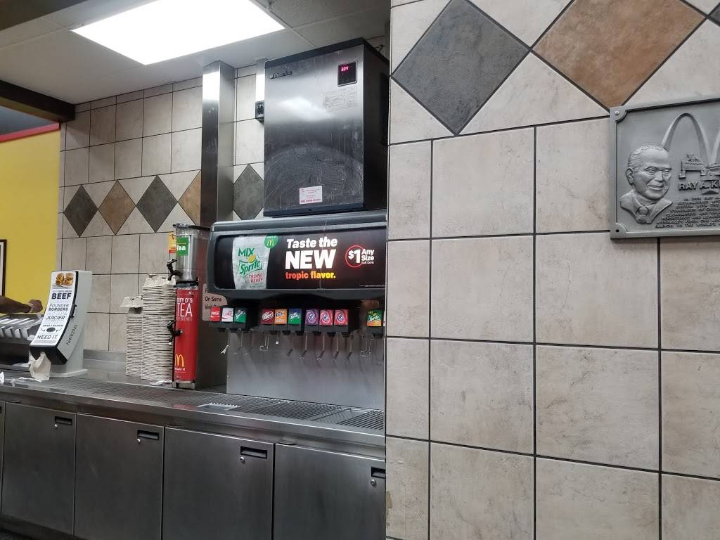 McDonalds | 1441 Hutchinson Dr, Jacksonville, FL 32211 | Phone: (904) 727-7851