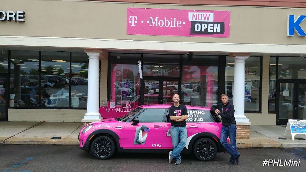 T-Mobile | 1991 Sproul Rd Space 38B, Broomall, PA 19008, USA | Phone: (610) 356-1928