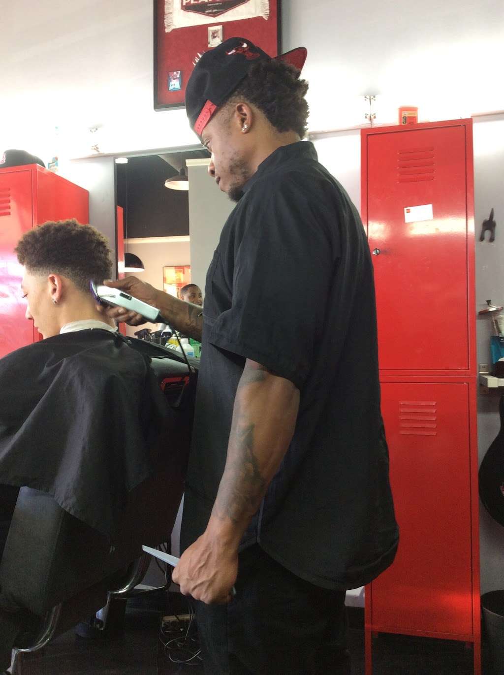 League Barbershop | 4142 E Chandler Blvd, Phoenix, AZ 85048, USA | Phone: (480) 759-1298