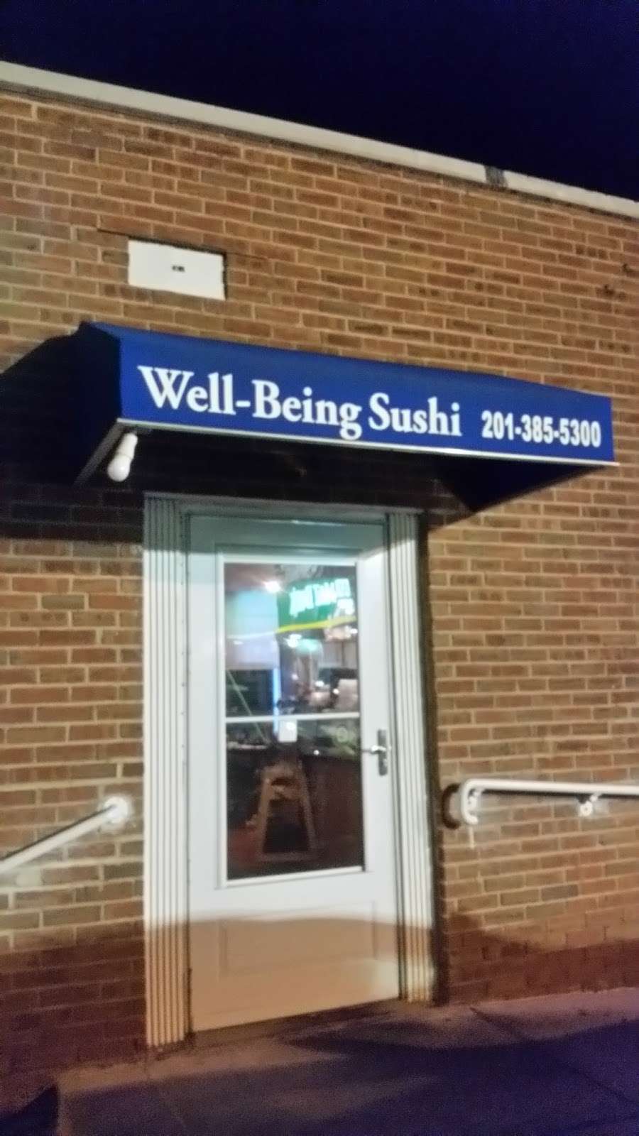 Well-Being Sushi | 10 Knickerbocker Rd, Dumont, NJ 07628, USA | Phone: (201) 385-5300