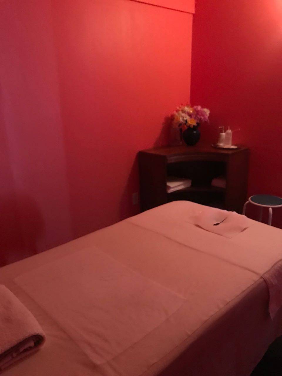 Sunshine Massage | 1904 Babcock Blvd, Pittsburgh, PA 15209, USA | Phone: (412) 408-3290