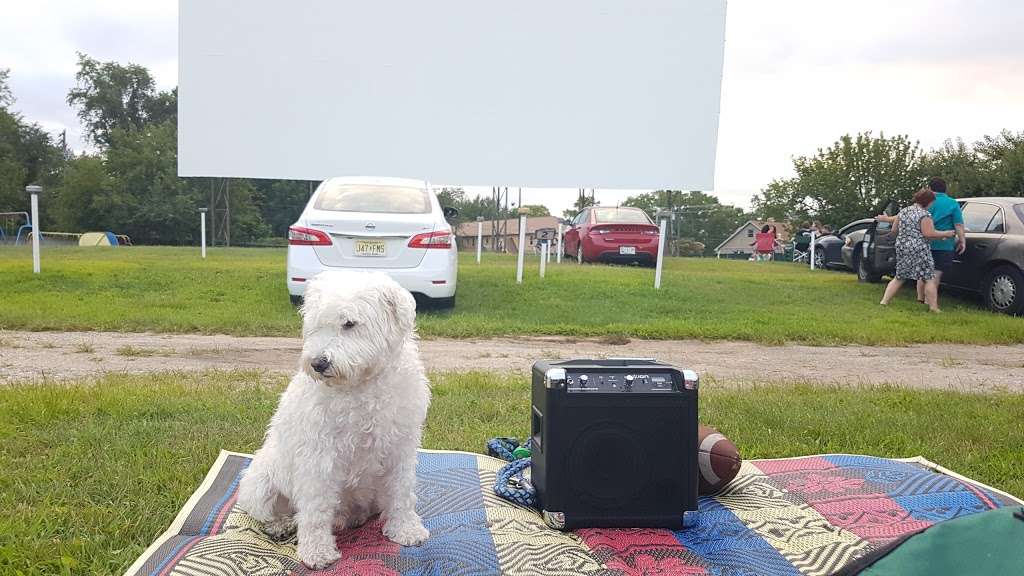 Bengies Drive-In Theatre | 3417 Eastern Blvd, Middle River, MD 21220, USA | Phone: (410) 687-5627