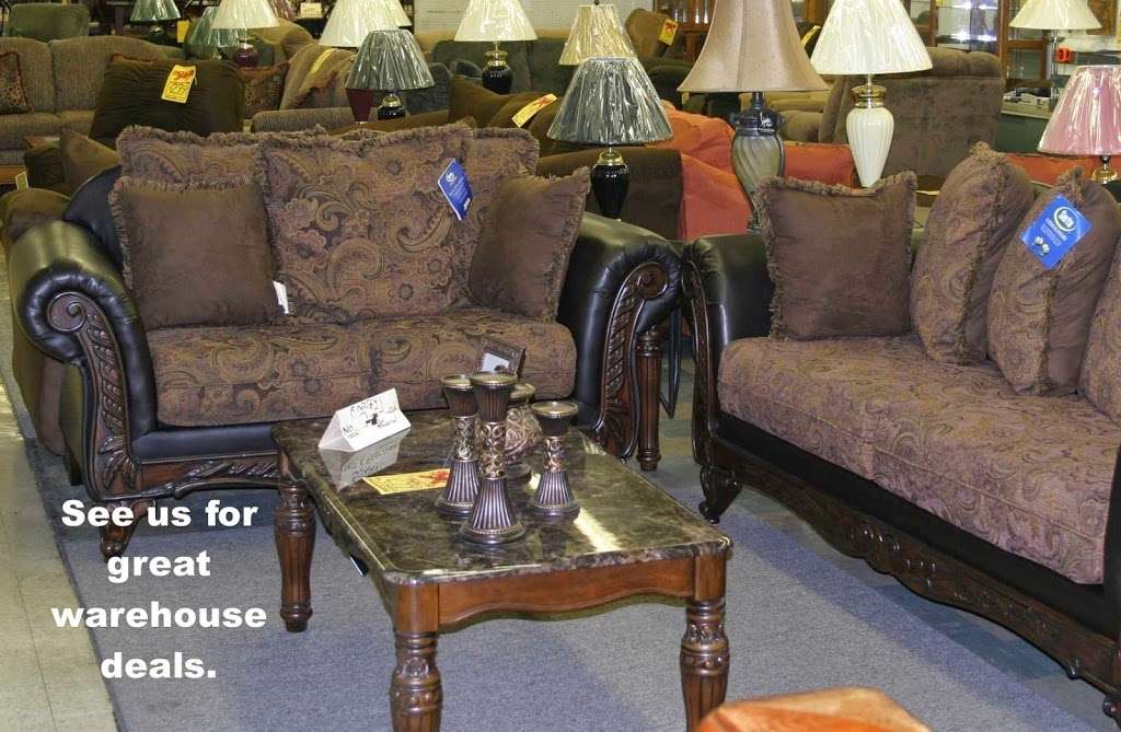 OFlynns Fine Furniture | 201 Station Rd, Quakertown, PA 18951, USA | Phone: (215) 536-2929