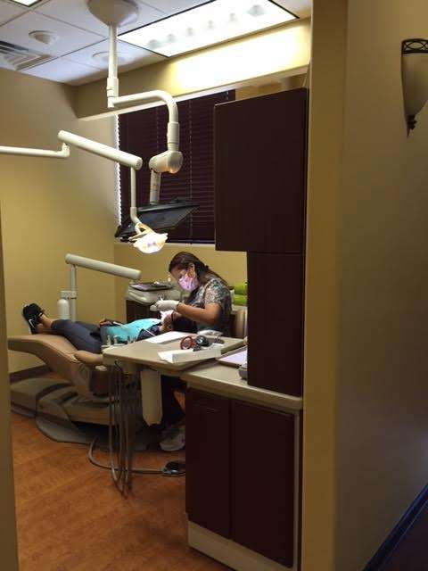 Alonso Family Dental | 8817 Hwy 6 #600, Missouri City, TX 77459 | Phone: (281) 778-8400