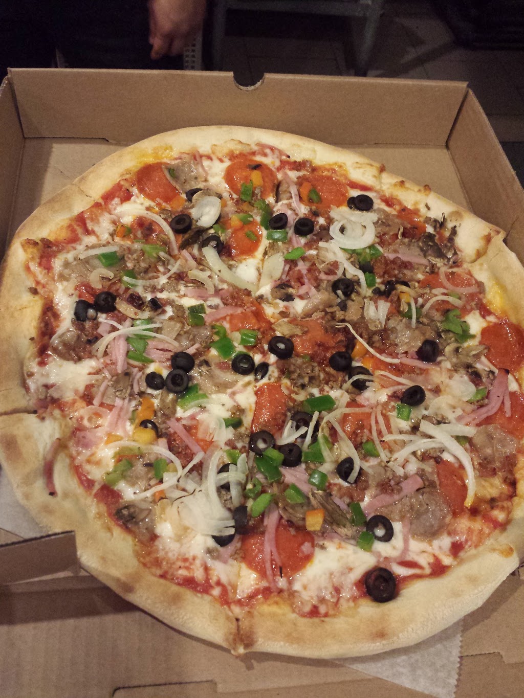 Two Cousins Pizza | 3099 Lincoln Hwy E, Paradise, PA 17562, USA | Phone: (717) 687-8606