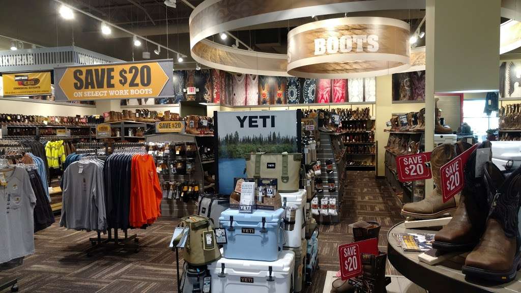 Boot Barn | 464 N US-27 #441, Lady Lake, FL 32159 | Phone: (352) 259-8005