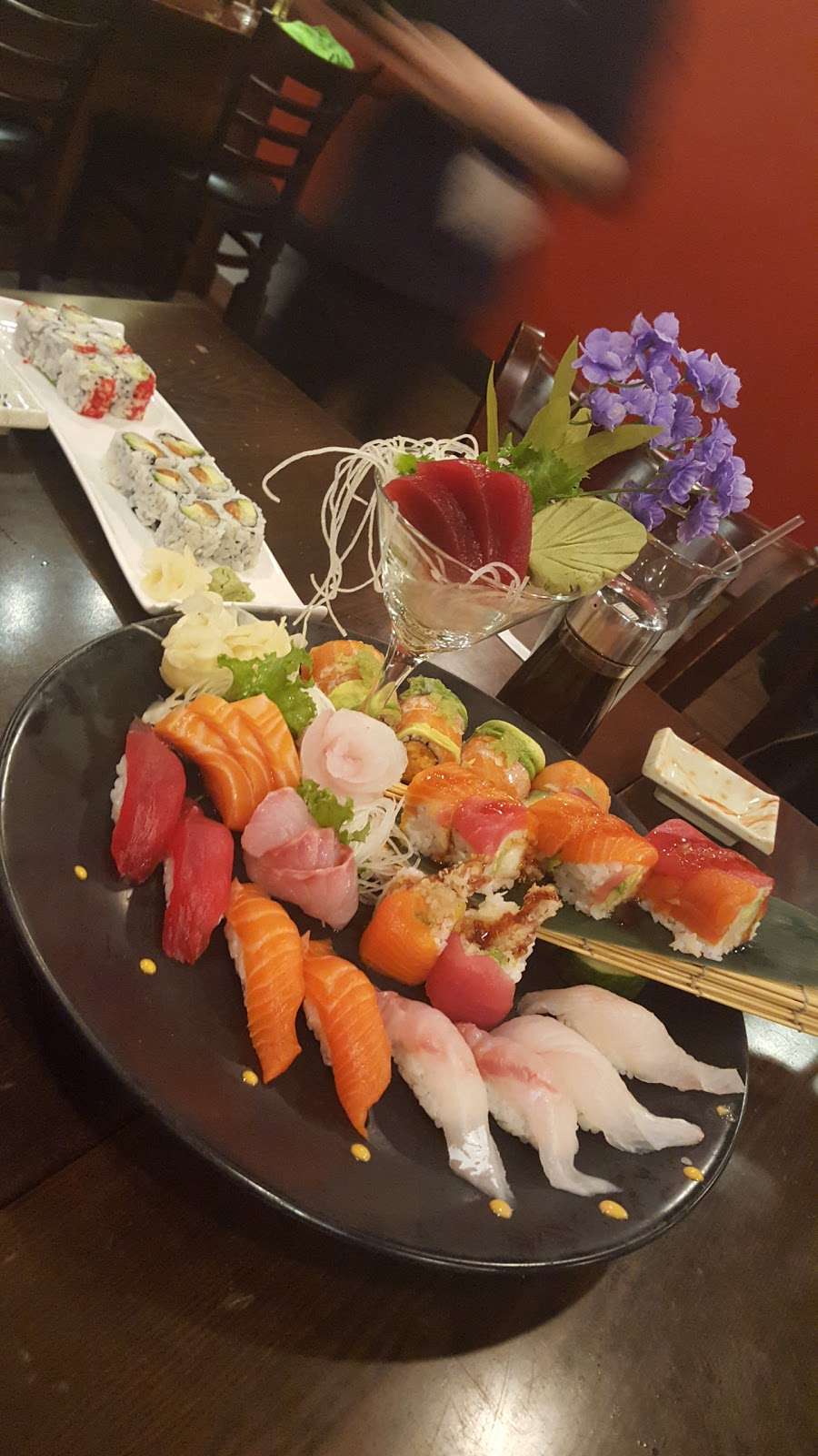 Suki Sushi | 365 Spotswood Englishtown Rd, Monroe Township, NJ 08831 | Phone: (732) 912-8500