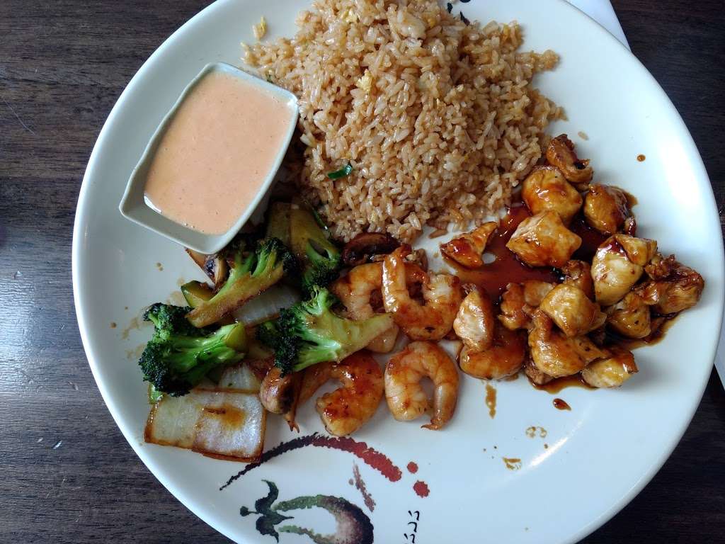 Asian Cafe | 200 Lake Front Dr #104, Mineral, VA 23117, USA | Phone: (540) 894-9899