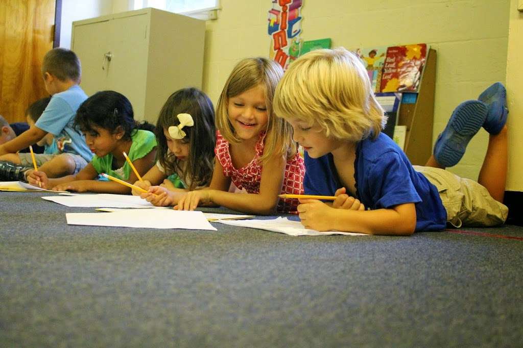 Norbeck Montessori | 4500 Muncaster Mill Rd, Rockville, MD 20853, USA | Phone: (301) 924-4233