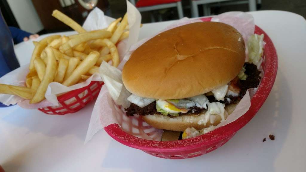 Schoops Hamburgers | 9401 Wicker Ave, St John, IN 46373, USA | Phone: (219) 365-0112