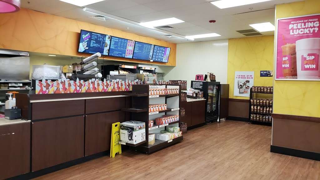 Dunkin Donuts | 801 Meacham Rd, Elk Grove Village, IL 60007, USA | Phone: (847) 534-9700