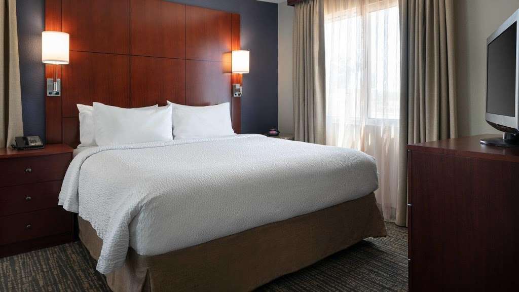 Residence Inn by Marriott Tempe | 5075 S Priest Dr, Tempe, AZ 85282, USA | Phone: (480) 756-2122