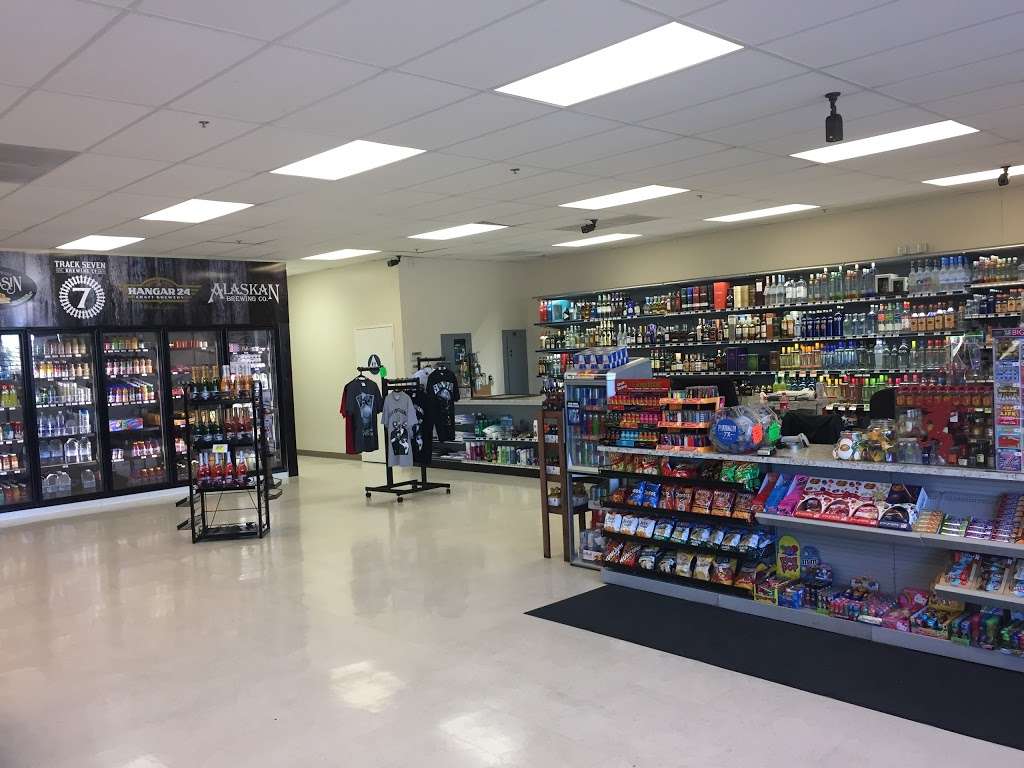 Sarahs Mini Mart | 2600 Plaza Ct STE A, Dixon, CA 95620, USA | Phone: (707) 640-1030