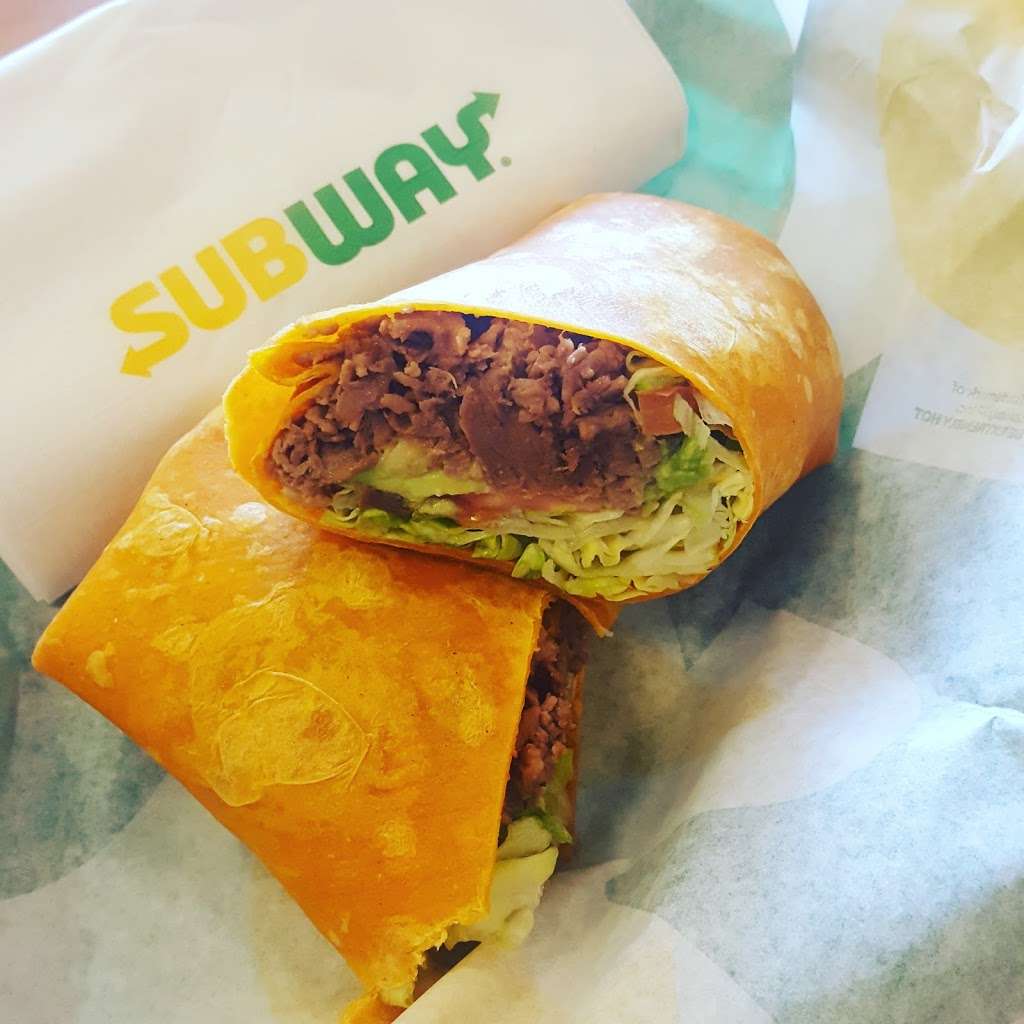 Subway Restaurants | 9475 Warner Ave C, Fountain Valley, CA 92708, USA | Phone: (714) 964-5101