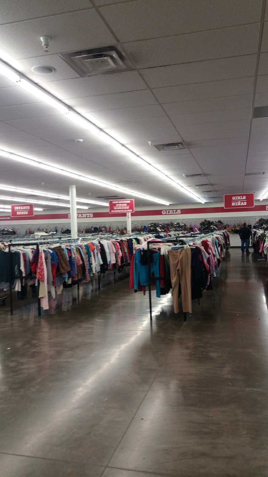 Thrift Outlet | 5110 Galveston Rd, Houston, TX 77017 | Phone: (713) 946-1865