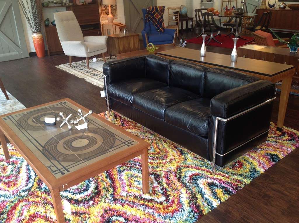 Vintage Repurposed | 5533 Chestnut St, Emmaus, PA 18049 | Phone: (610) 217-1607