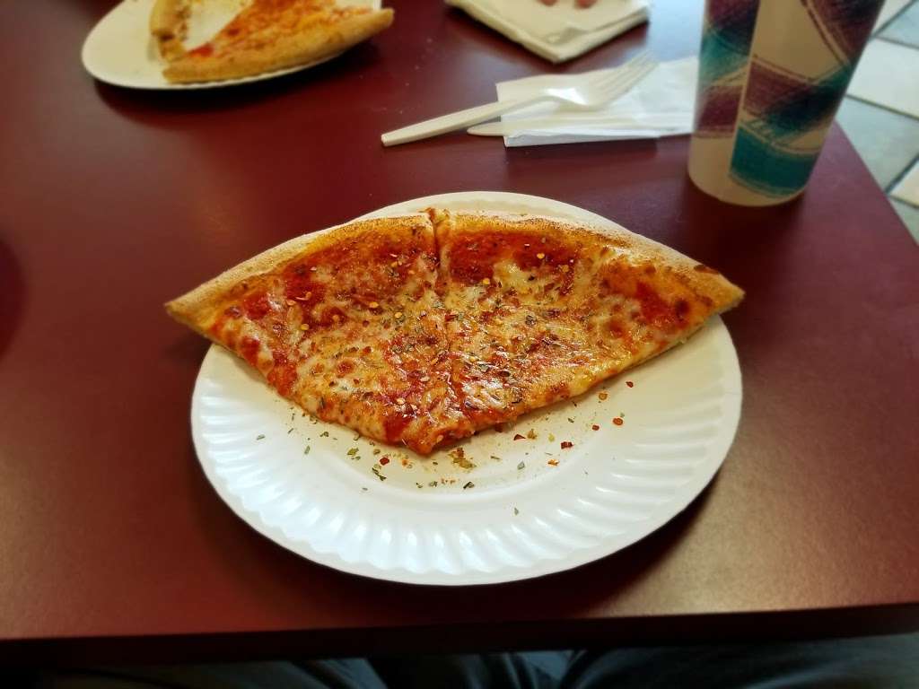 Nick & Joes Pizza | 150 Pencader Plaza, Newark, DE 19713, USA | Phone: (302) 366-0721