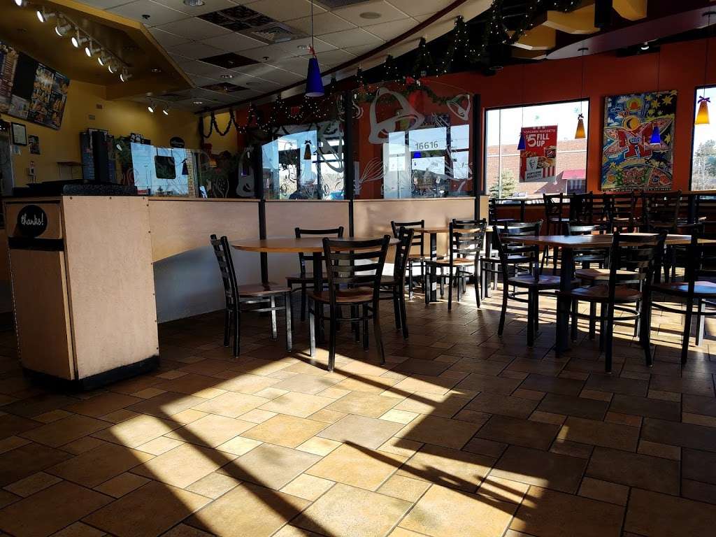 Taco Bell | 16616 W 159th St, Lockport, IL 60441 | Phone: (815) 838-9087