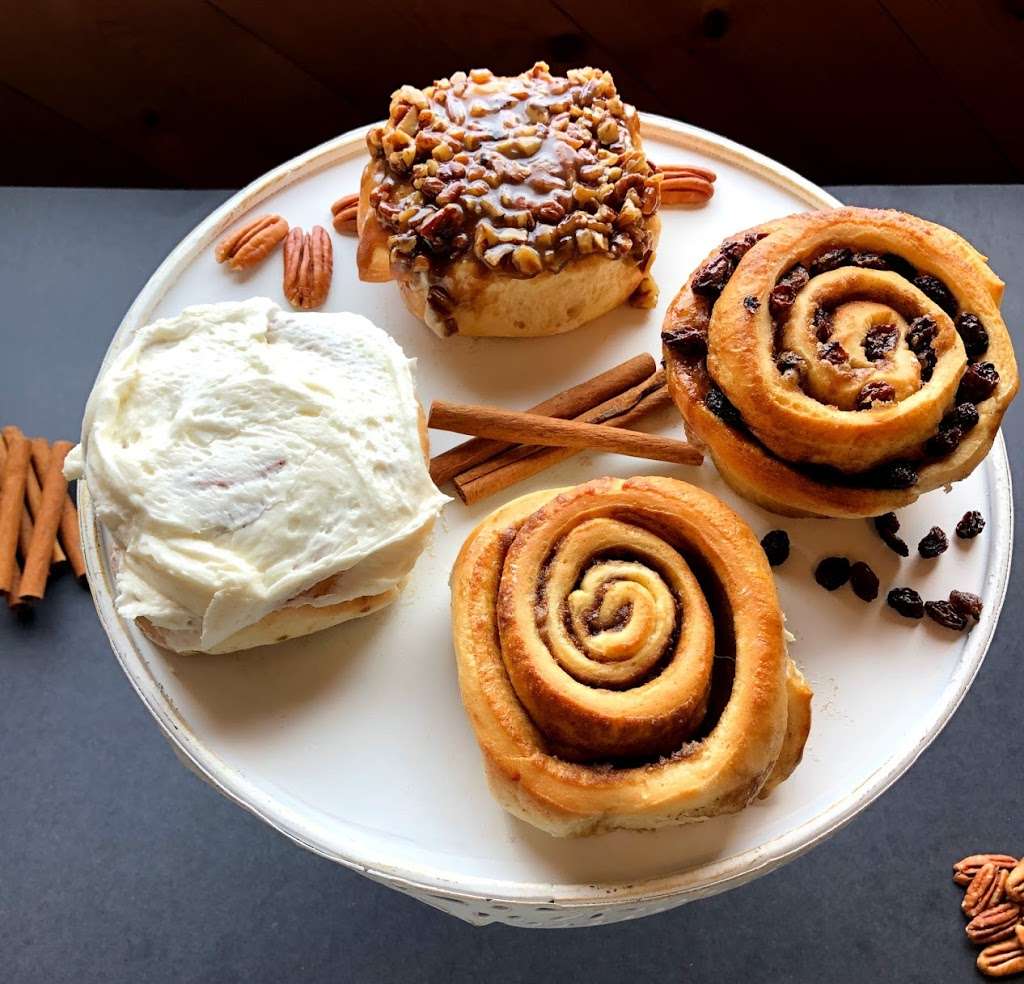 Cinnamons Bakery | 920 W Elkhorn Ave, Estes Park, CO 80517 | Phone: (970) 480-1501