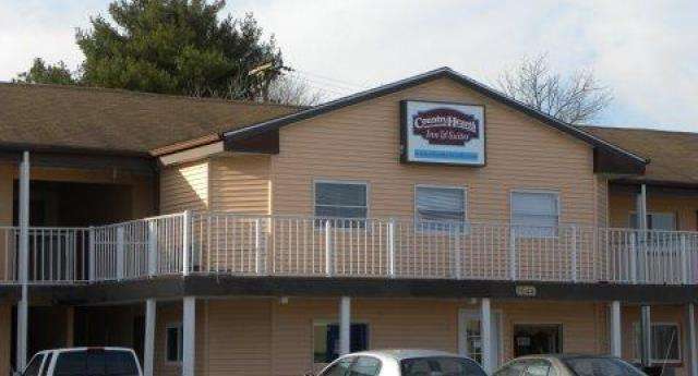 Country Hearth Inn & Suites Delmar | 9544 Ocean Hwy, Delmar, MD 21875, USA | Phone: (410) 896-4400