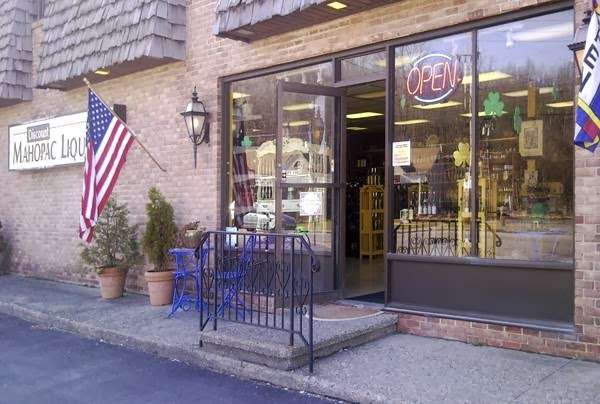 Mahopac Discount Liquor | 2 Clark Pl # 3, Mahopac, NY 10541 | Phone: (845) 628-2385