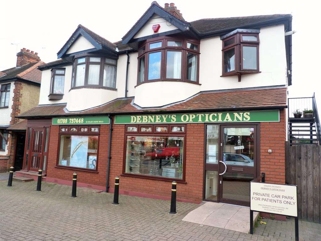 Debneys opticians | 16 Chase Cross Rd, Romford RM5 3PR, UK | Phone: 01708 737448