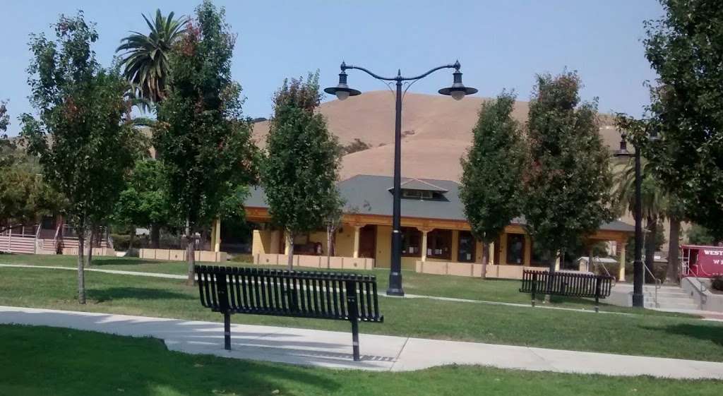 Niles Depot | 37592 Niles Blvd, Fremont, CA 94536, USA | Phone: (510) 797-4449