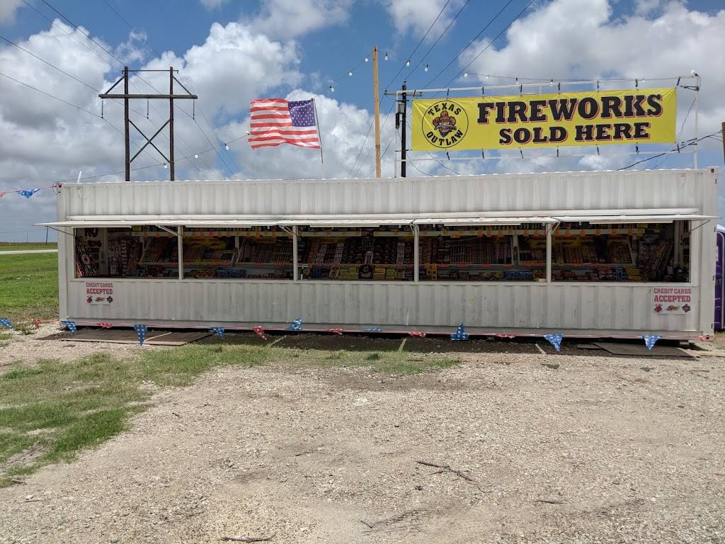 Discount Fireworks TX | 4615-4733, TX-35, Aransas Pass, TX 78336, USA | Phone: (361) 332-1622