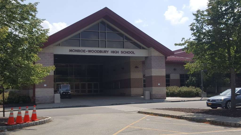 Monroe Woodbury High School | 155 Dunderberg Rd, Central Valley, NY 10917 | Phone: (845) 460-7000