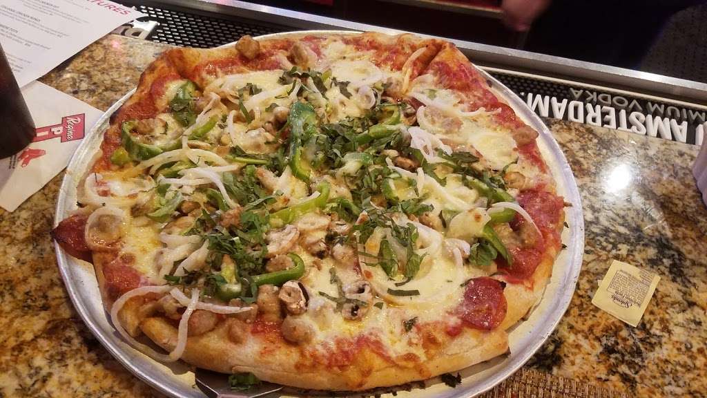 Regina Pizzeria | 353 Cambridge St, Allston, MA 02134, USA | Phone: (617) 783-2300