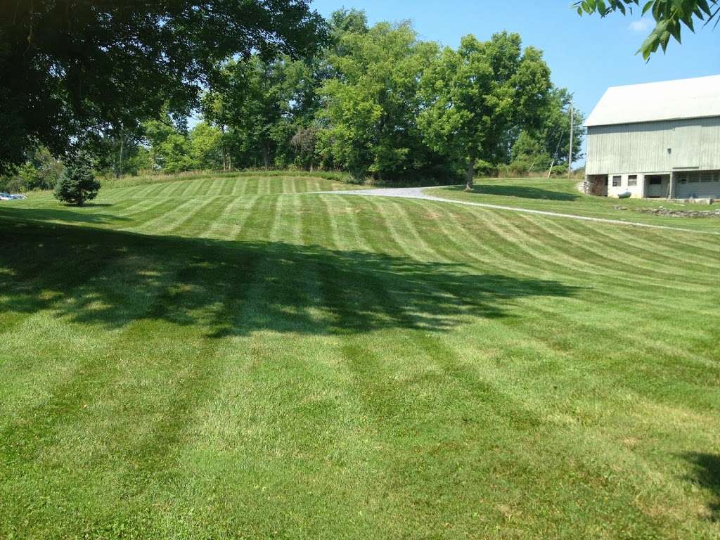 Cornerstone Lawn Services LLC | 154 Wolfcraft Way, Charles Town, WV 25414, USA | Phone: (304) 707-0437