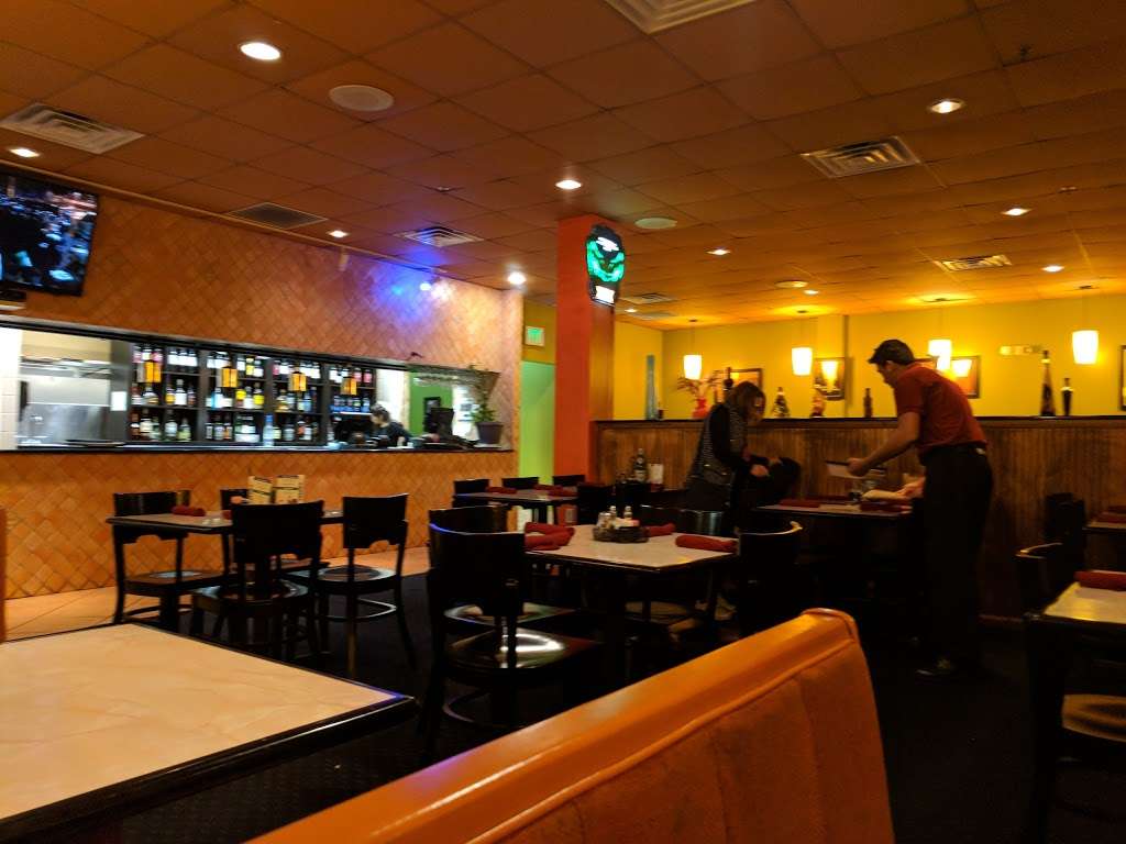 Bella Indian Italian Cuisine | 7423 Van Dusen Rd, Laurel, MD 20707, USA | Phone: (301) 490-6348