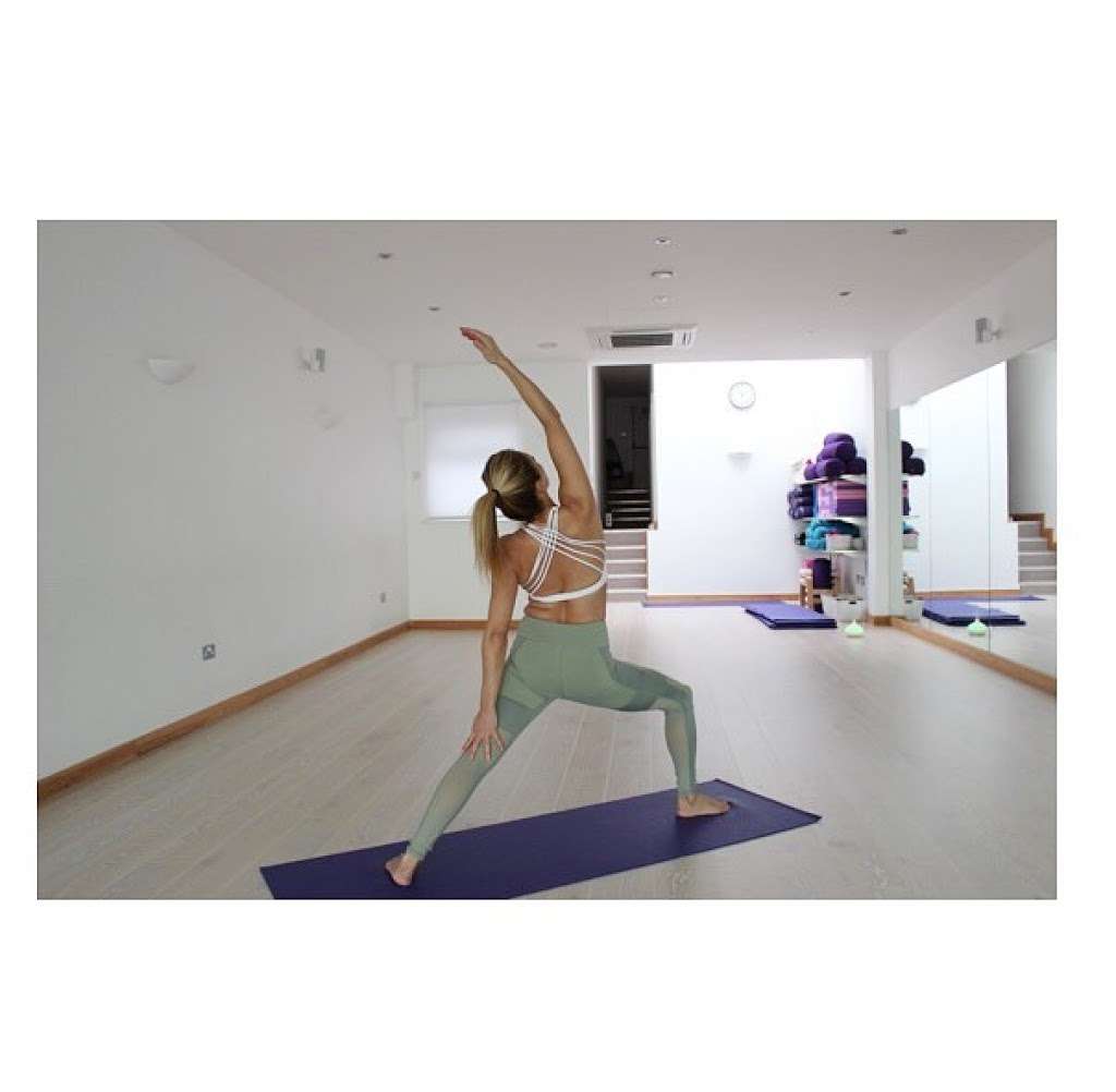 Studio Yoga | Chaseville Parade, Chaseville Park Rd, London N21 1PG, UK | Phone: 020 8360 7879