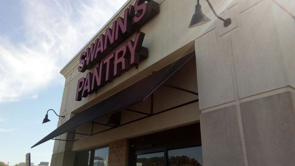 Swanns Pantry | 240 S West End Blvd, Quakertown, PA 18951, USA | Phone: (215) 529-0220
