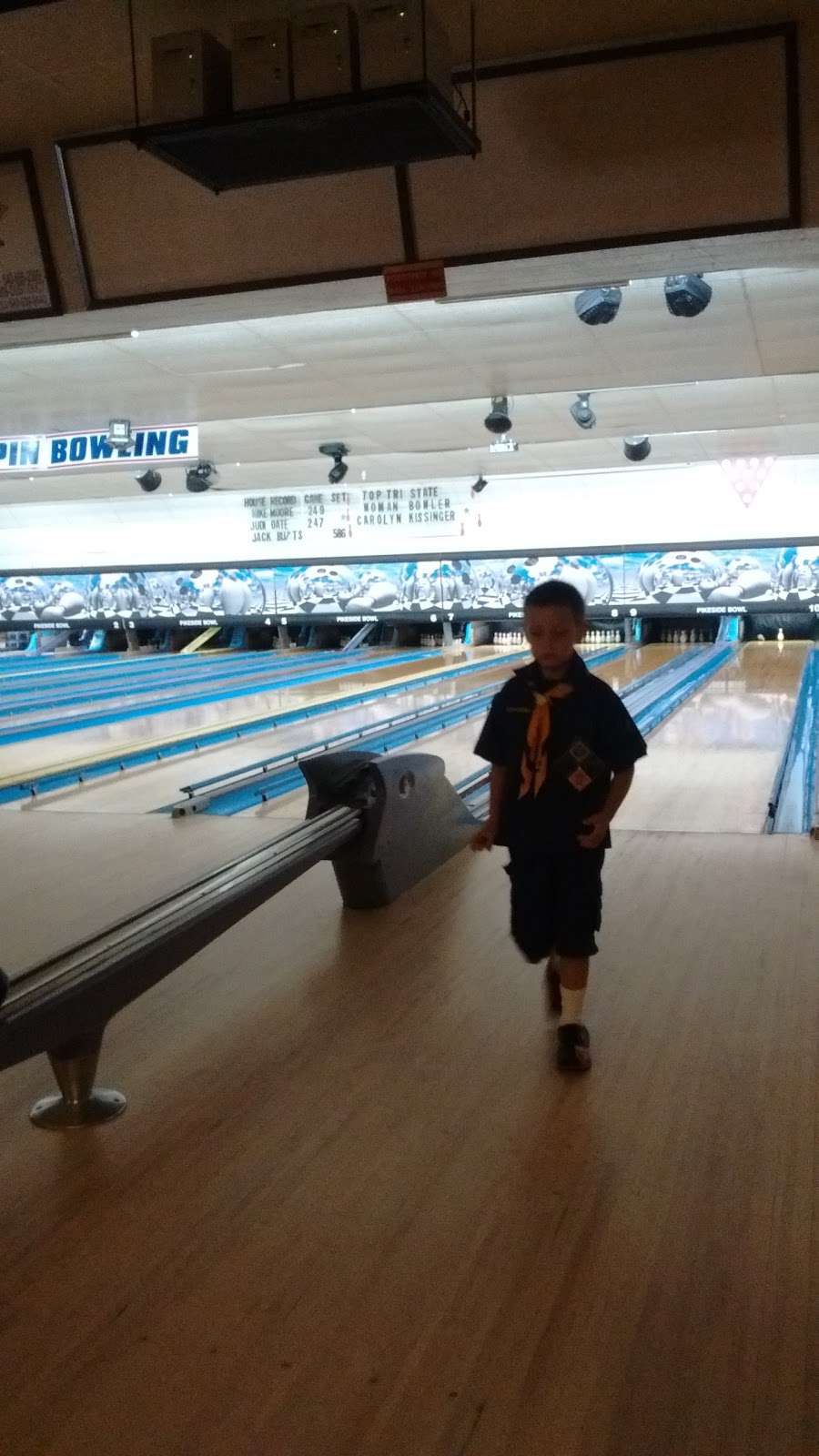 Pikeside Bowl | 3485 Winchester Ave, Martinsburg, WV 25405, USA | Phone: (304) 267-2042