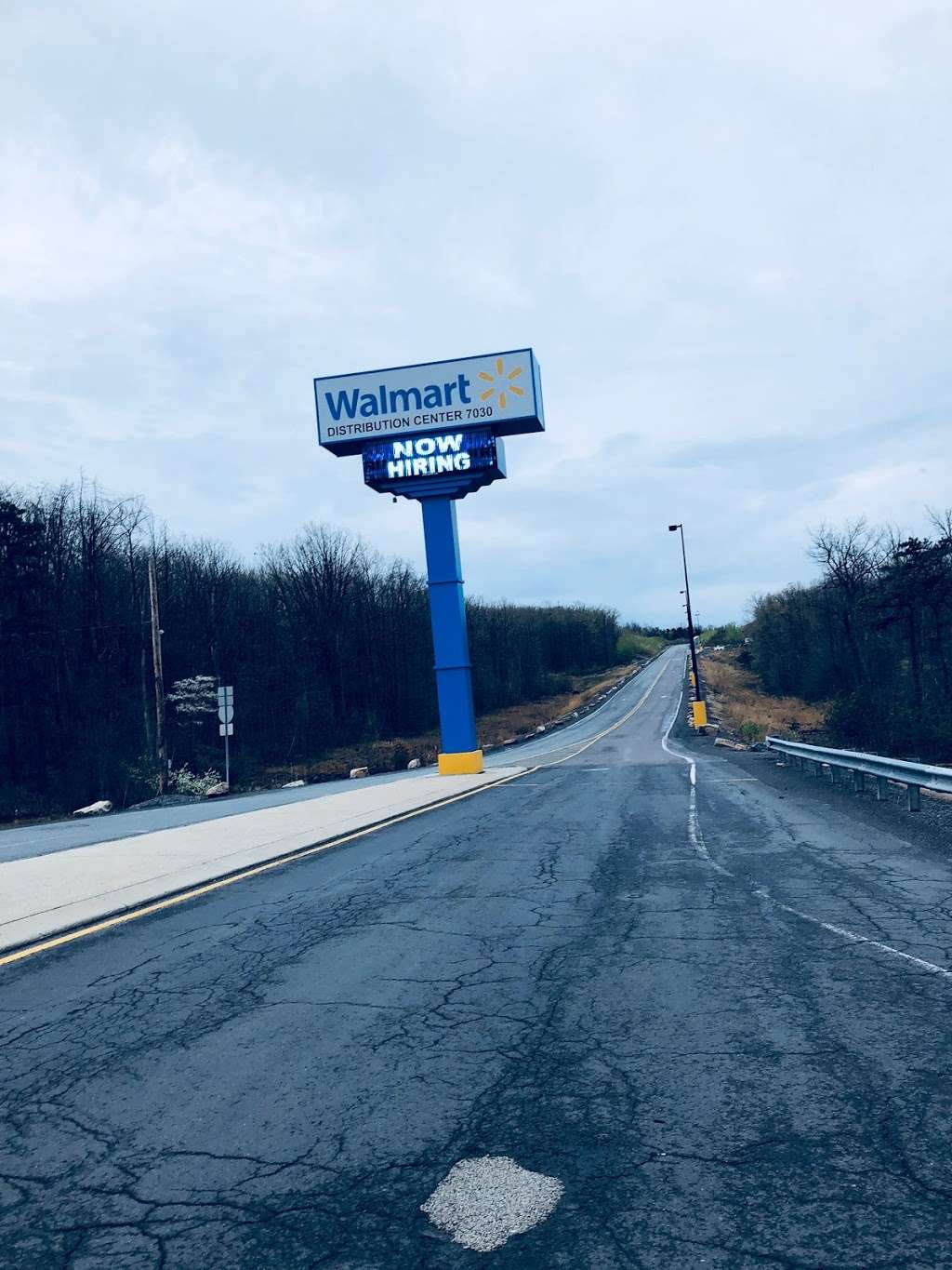 Walmart Distribution Center Visitor/Associate Parking | 390 Highridge Park Rd, Pottsville, PA 17901, USA | Phone: (570) 544-1398