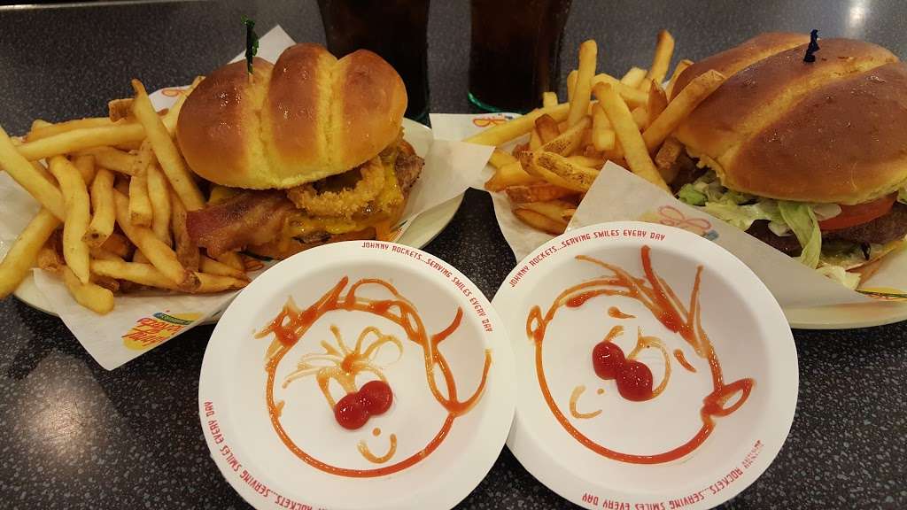 Johnny Rockets | 24425 Town Center Dr Suite #135, Santa Clarita, CA 91355 | Phone: (661) 291-2590